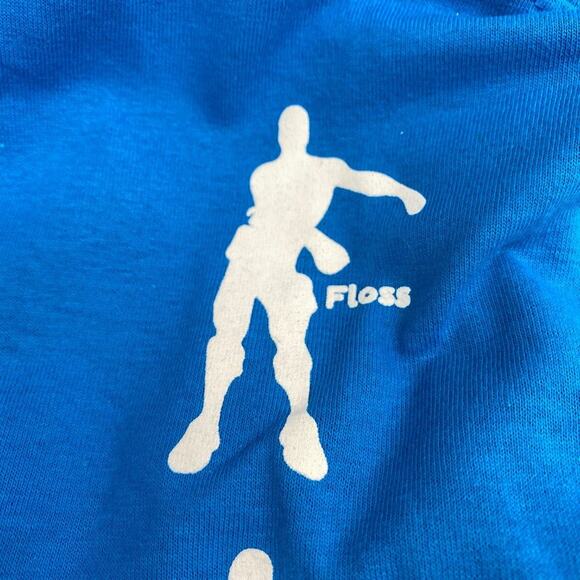 UGP Campus Apparel Emote Dances Youth Tee Tshirt Boy Girl Dance Moves Worm NWT - Picture 7 of 8